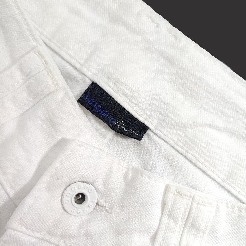 Ungaro Fever Women's White Jeans - Picture 5 of 8